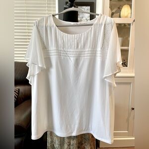 CALVIN KLEIN white top